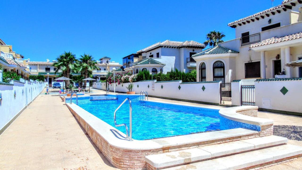Maribel Ciudad Quesada By Villas&You Exterior photo