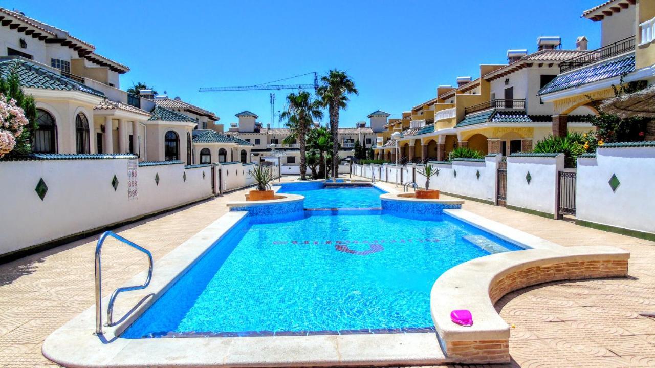 Maribel Ciudad Quesada By Villas&You Exterior photo